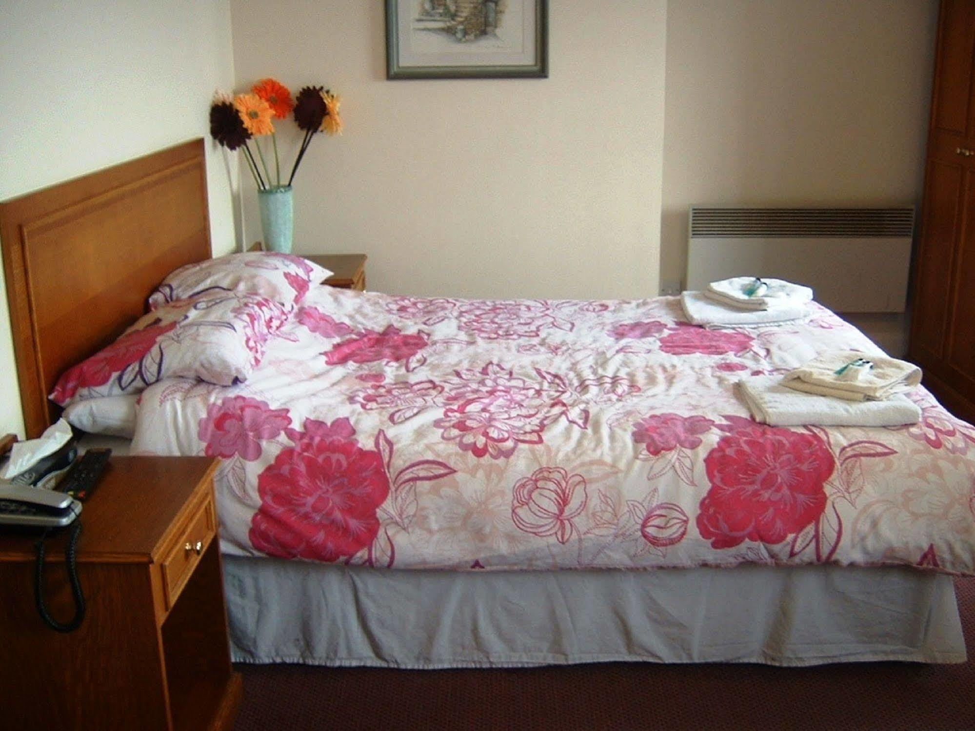The Windmill Hotel Alford  Luaran gambar